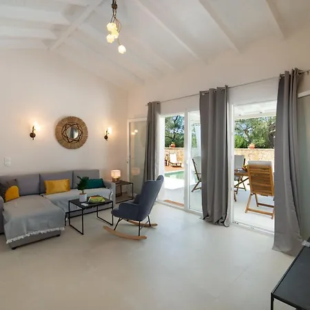 Villa Irida *